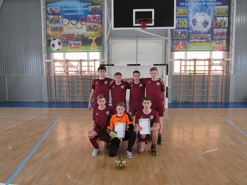 Мини-футбольный турнир среди учащихся старшей возрастной группы Верхнедонского района