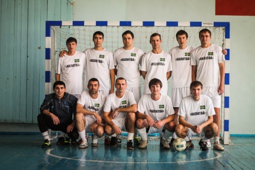 Командные фото участников  чемпионата Белокалитвинского района по мини футболу 2014-2015 год