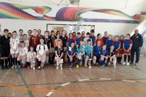 В чемпионате Ростовской области по мини-футболу среди женских команд разыграли третий комплект наград