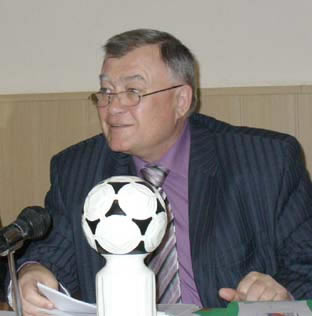 Второй футбольный турнир посвященный памяти Э.П. Лакомова