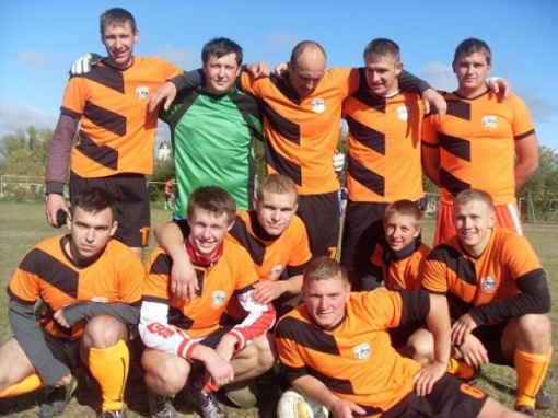 В Тацинском районе отметили 140-летие станицы Ермакосвкой футбольным турниром
