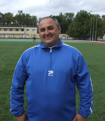 Сегодня Главный тренер  азовского футбольного клуба «Дончанка»  Сергей Сергеевич Казачёк  отмечает своё 55-летие