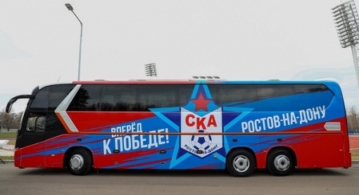 Ростовские армейцы получили ключи от нового автобуса
