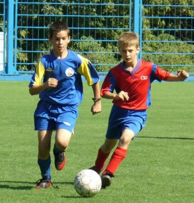 Десятый турнир по футболу среди ДЮСШ, посвященный памяти В. Д. Нечепуренко 