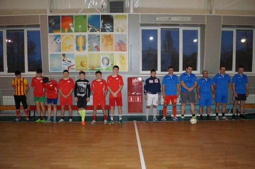 Полицейские Тарасовского района провели турнир по мини-футболу со студентами