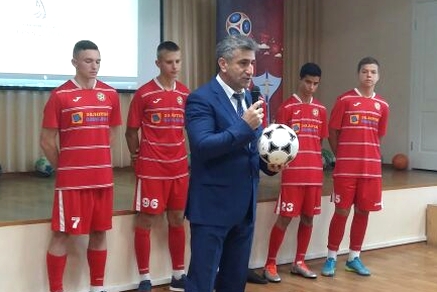 В Ростове-на-Дону состоялся «футбольньй урок»