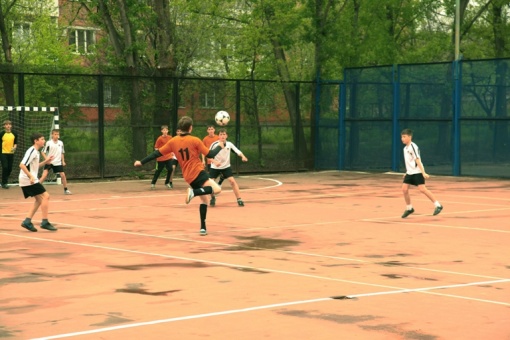  В Шахтах стартовал детский мини-футбольный турнир «Кубок Победы»
