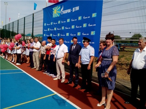 В рамках программы «Газпром – детям» футболисты Родионово-Несветайского района получили новую спортивную площадку
