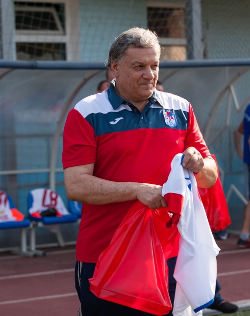 Сегодня 76-й день рождения отмечает ветеран Донского футбола Сергей Сергеевич Шкляр 