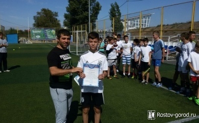 В Кировском районе состоялся турнир по мини-футболу,посвященный Дню города и 1000 дней до начала Чемпионата Мира по футболу 2018 года 