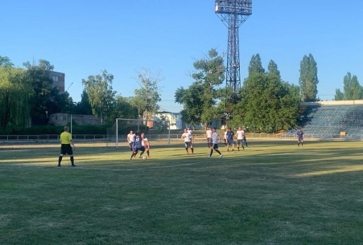 Состоялись первые матчи полуфинальной серии Первенства Ростовской области среди ветеранов