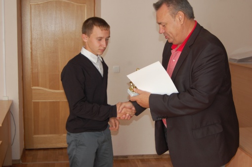 Глава Багаевского района поздравил юных футболистов 