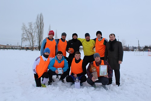 В Чертково играли в футбол на снегу