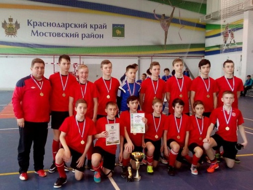 «Сокол» вышел в полуфинал Первенства России по мини-футболу среди юношей 2002-2003 гг.р.