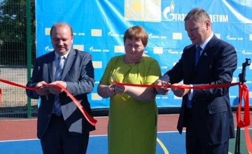 Ещё одна многофункциональная спортивная площадка появилась в Усть-Донецком районе