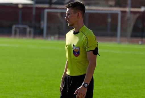 Сегодня свой 25-й юбилейный день рождения отмечает арбитр Александр Головченко