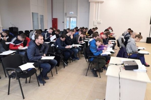 Завершился очередной традиционный курс «Школы молодого арбитра» Ростовской областной федерации футбола