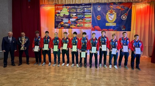 Ветераны ростовского СКА наградили победителей Суперфинала «Кожаного мяча»