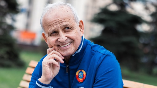 Сегодня юбилейный день рождения у чемпиона и обладателя Кубка Советского Союза, Президента Союза ветеранов футбола России, руководителя ветеранского комитета РФС  Александра Мирзояна. Ему исполнилось 75 лет.